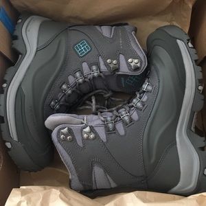 Columbia bugaboot plus III snow boots